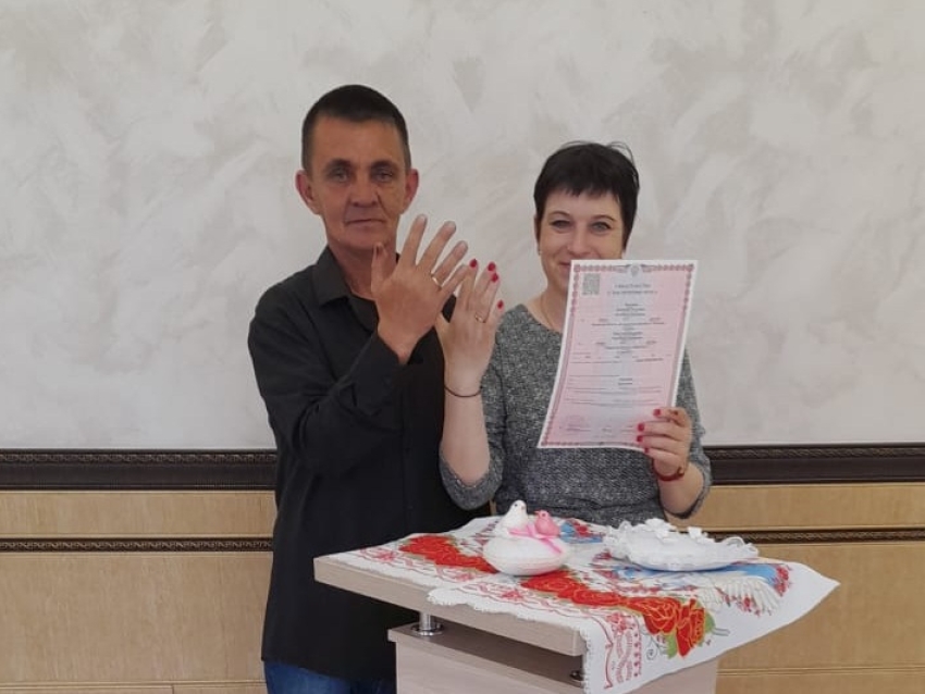 Еще несколько участников СВО из Забайкалья зарегистрировали браки во время отпуска